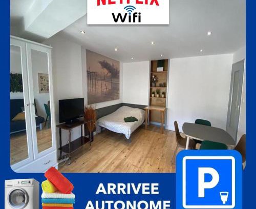 Cret de Roc Apartment | 018 CHIC & COSY F1 41m2 HYPERCENTRE WIFI SMART TV NETFLIX