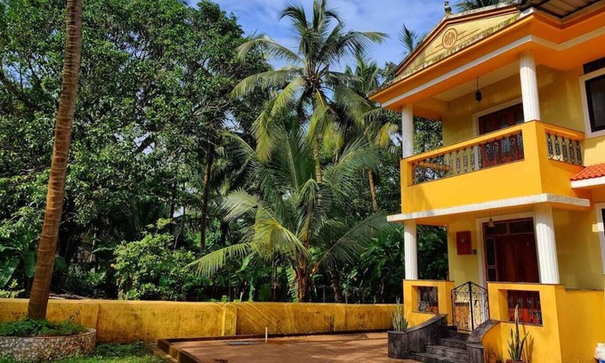 Fatona House | 02 Da Silva by Nirvana Abode- Lux 2BHK Villa-Goa
