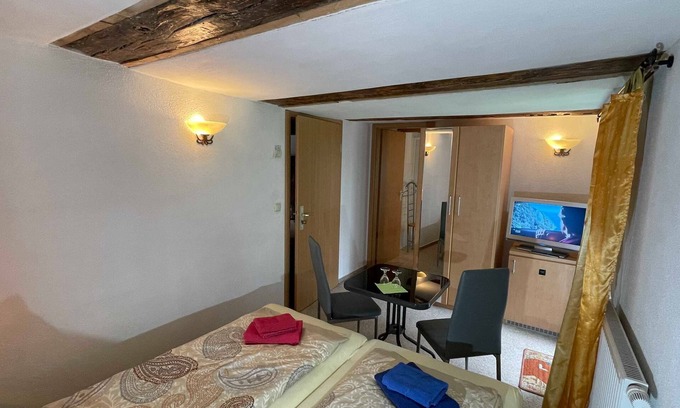 Dobbertin Apartment | 02 double room with terrace - Insel-Hotel Dobbertin