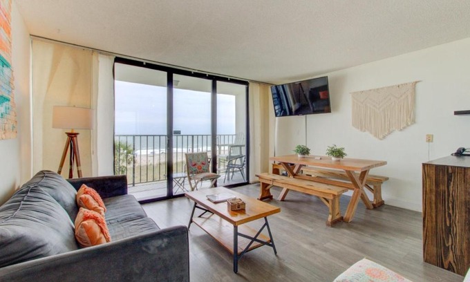 Wilmington Beach Apartment | 0311 Seaside Retreat by Atlantic Towers