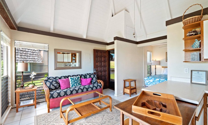 Punaluu Condo | #04 Black Sand Beach Condo | 0 Bed, 1 Bath