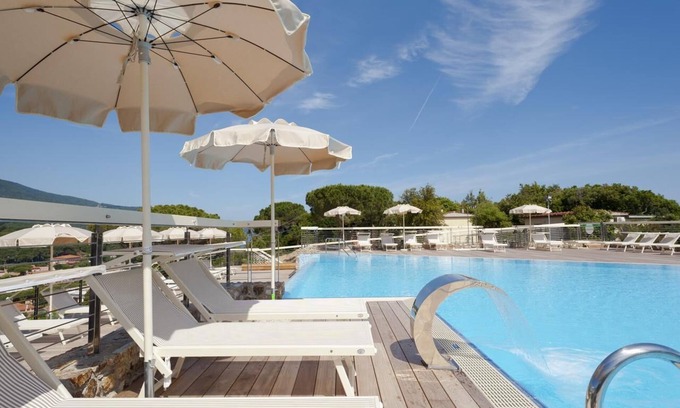 Procchio House | 09.08.-23.08.2020 La Perla Del Golfo 4* Room with sea view including breakfast