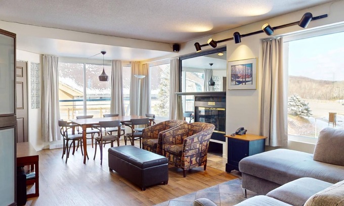 Beaupre Condo | 1-301 : Condo - 2 bedrooms - sleeps 6