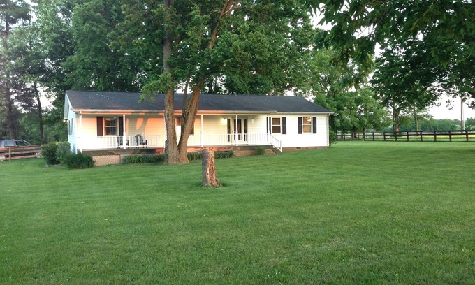 Lexington Other | 1.7 miles to KY Horse Park npremise ID 12268400-2