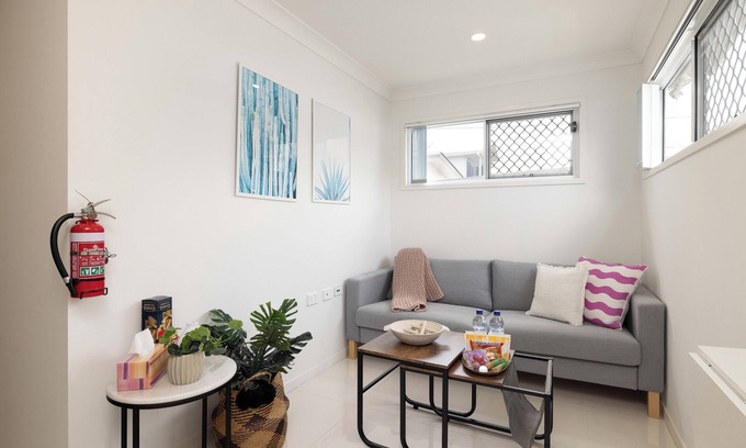 Rocklea Apartment | 1 Bdr Apt! GST Credits! Kitchen! Parking! 114AF1, lodgify@smartsuites.com.au