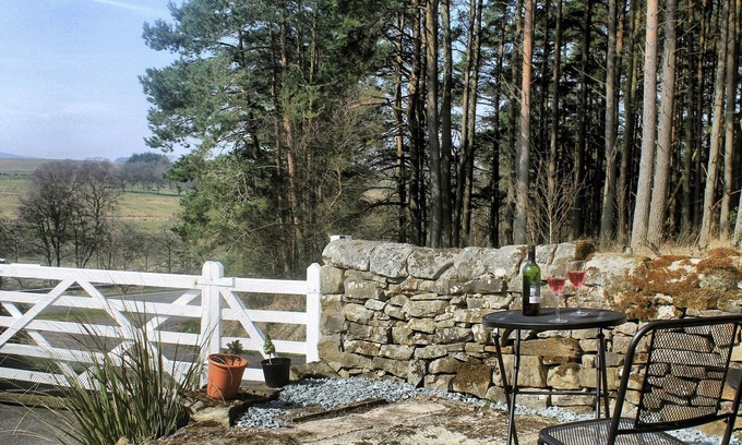 Hallington Cottage | 1 bedroom accommodation in Rochester near Otterburn