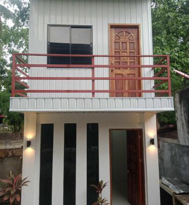 Zamboanga House | 1 Bed House - Sleeps 2 - Parking - Wifi