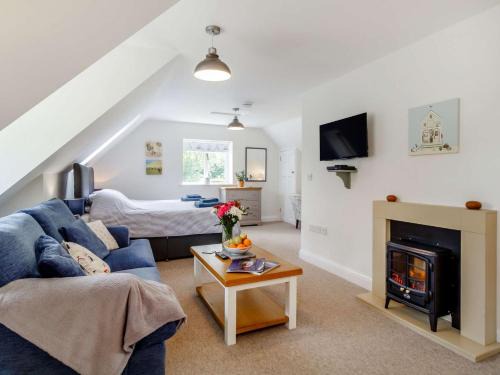 Binham House | 1 Bed in Binham NCC03