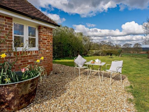 Tenterden House | 1 bed in Wittersham 49942