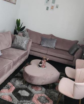 Wolverhampton Apartment | 1 Bed - Sleeps 3 - Wolverhampton City Centre