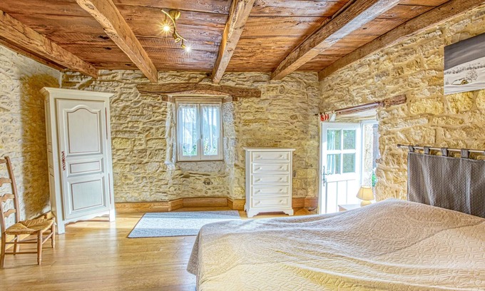 Castelnau-de-Mandailles House | 1 bedroom accommodation in Castelnau-d-Mandailles