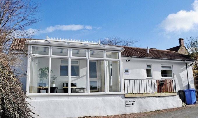 Belford Cottage | 1 bedroom accommodation in Belford near Bamburgh