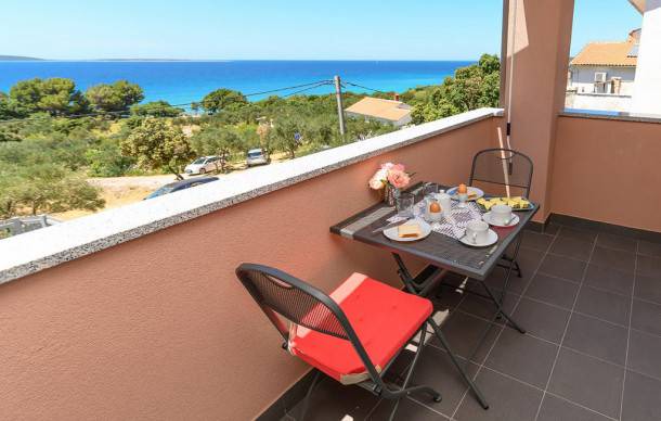 Miholascica Apartment | 1 bedroom accommodation in Miholascica