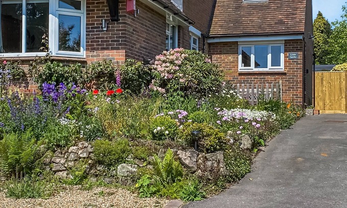 Crowborough Cottage | 1 bedroom accommodation in Crowborough, near Uckfield