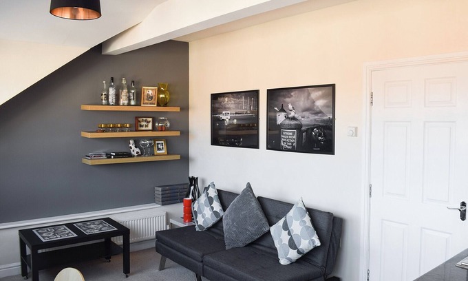 West Cliff Cottage | 1 bedroom accommodation in Whitby