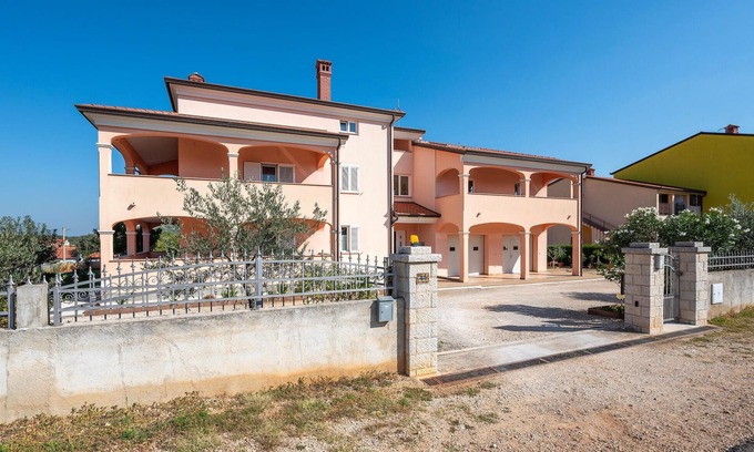 Rovinjsko Selo Apartment | 1 bedroom amazing apartment in Rovinj