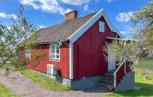 Blomstermala House | 1 Bedroom Amazing Home In Tålebo