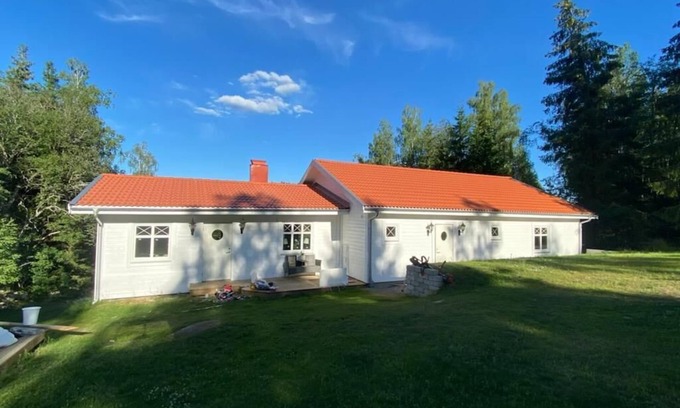Hultsfred House | 1 bedroom apartment in Vena