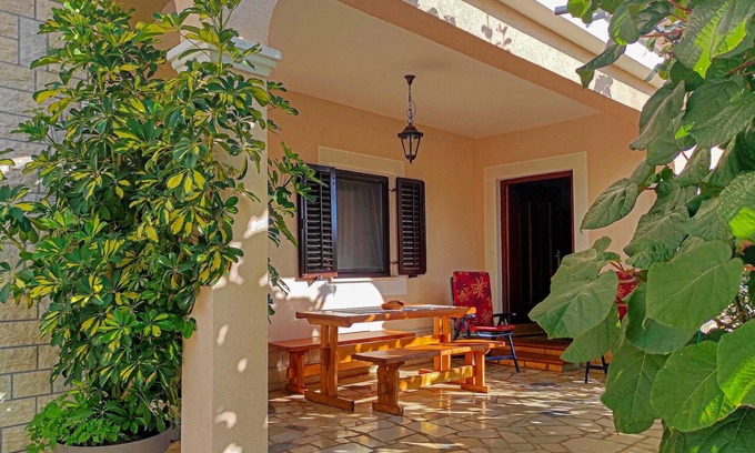 Nova Vas Apartment | 1 bedroom awesome apartment in Porec