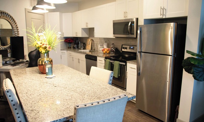 Addison Apartment | 1-bedroom corporate apartment in Addison with AC, WiFi, Gym - Near DFW/DAL