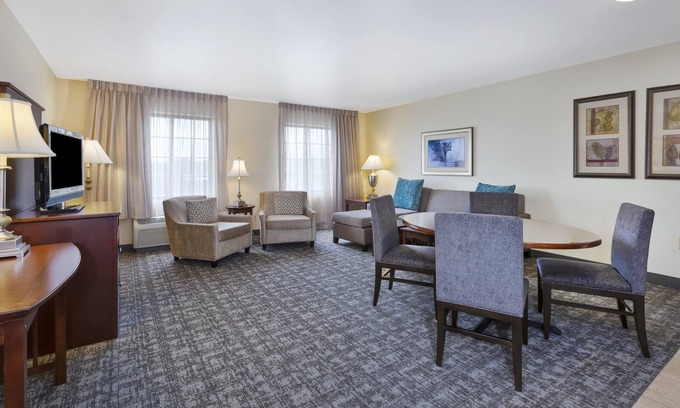 Okemos Condo | 1 Bedroom King Suite | Free Breakfast.
