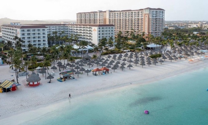 Arashi Resort | 1 Bedroom Ocean View at Marriott's Aruba Surf Club