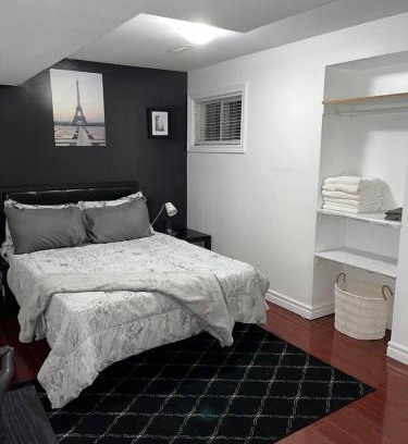 Ajax Apartment | 1 bedroom with private entrance