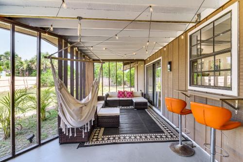 Indialantic House | 1 Block to Beach and Eats Modern Indialantic Apt