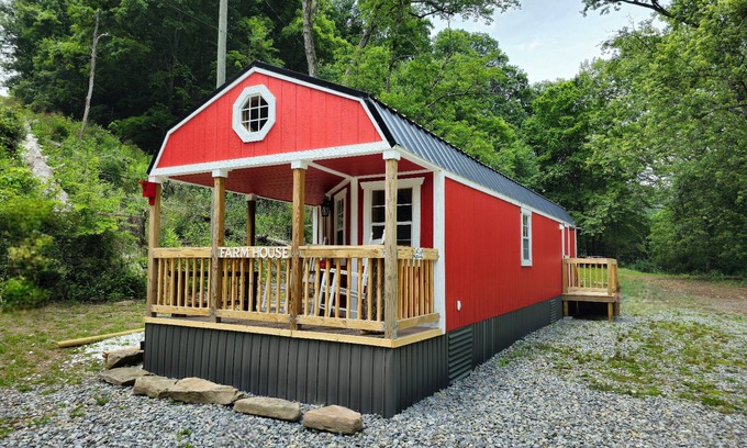 Freeman Cabin | 1 BR/1BR Lofted Cabin West Virginia Hatfield McCoy ATV Trails