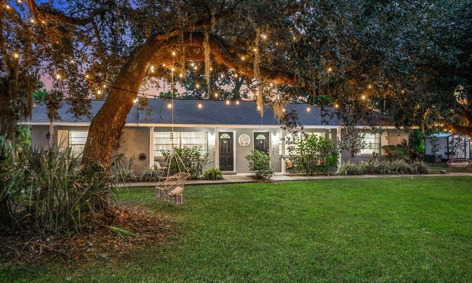 Homosassa House | #1 Cozy 2 Bdrm with Boat Parking - Convenient Location