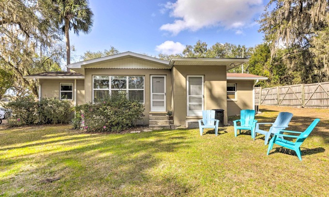 Summerfield House | < 1 Mi to Lake Weir: Quiet Summerfield Getaway