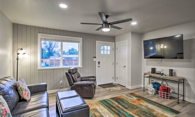 Clifton House | 1 Mi to Winery: Clifton Escape w/Grill & Yard!