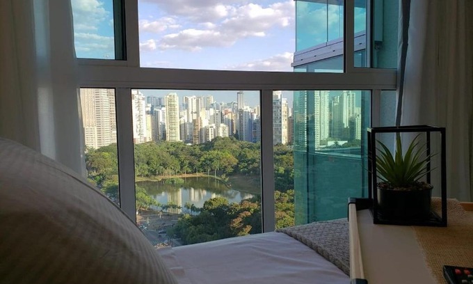 Setor Bueno Apartment | 1 Qts.| 2 Hósp. | Linda vista| Ao lado do Shopping