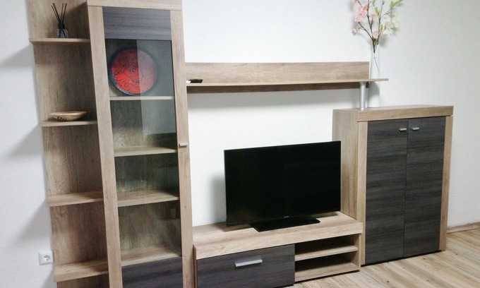 Herford House | 1 room apartment HERFORD CENTER renovated, new furniture, well equipped