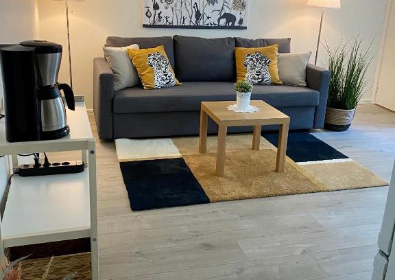 Stromstad Municipality Apartment | 1 rums-lägenheter, Gångavstånd till Strömstads Centrum