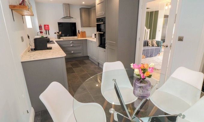 Langtoft Cottage | 1 Staveley Cottages