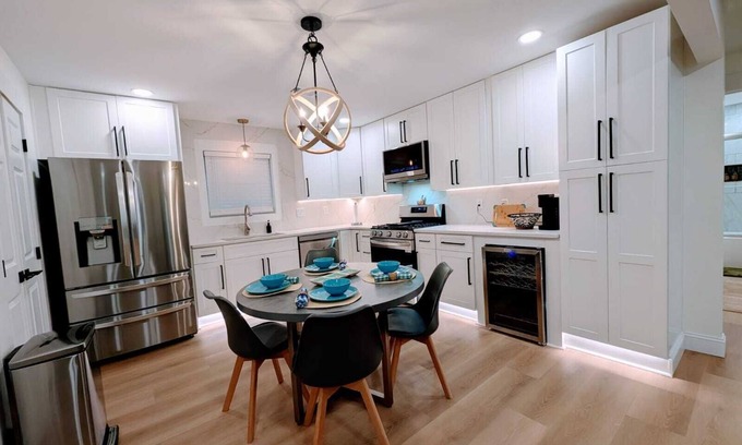 Mount Berry House | 10 Burnett Bungalow