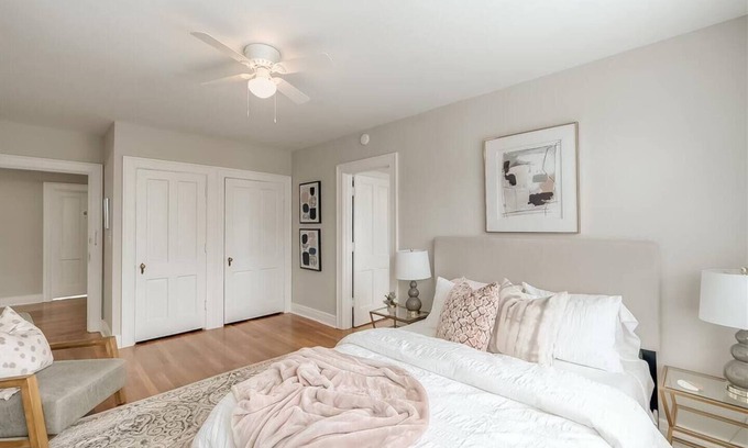 Frankfort Apartment | #10 Distiller's Guest House