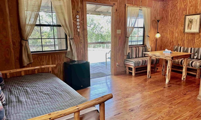 Bandera Cabin | 10 Hackberry, at CRC Ranch Retreat