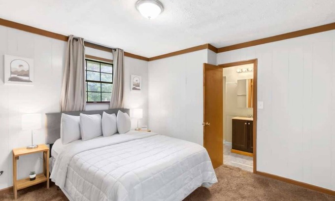 Birmingham House | 10 Mins to Downtown Birmingham- Fresh in Fairfield