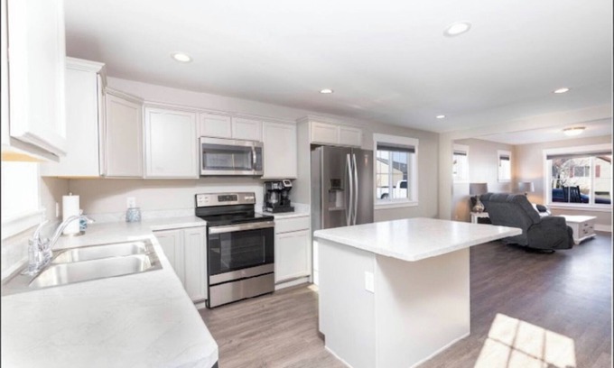 Billings House | 10 minutes to MetraPark, Zoo Montana and downtown!