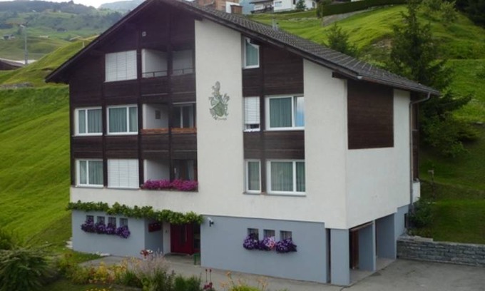 Degen Apartment | 100 m² Apartment ∙ 3 bedrooms ∙ 6 guests