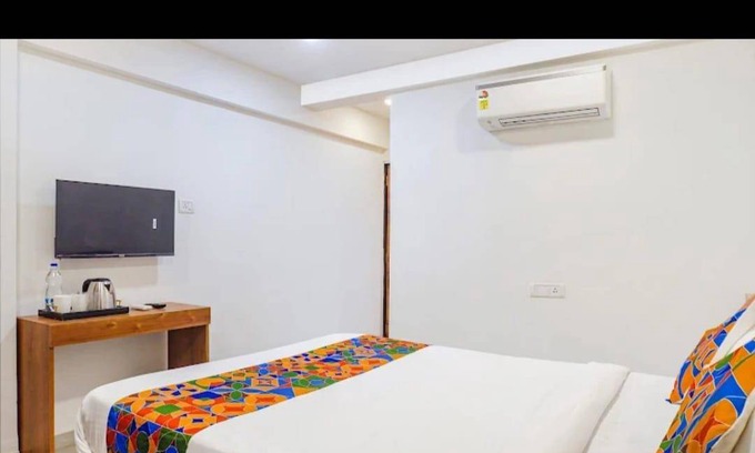 Central Pune Apartment | 100 m² Apartment ∙ 1 bedroom ∙ 2 guests