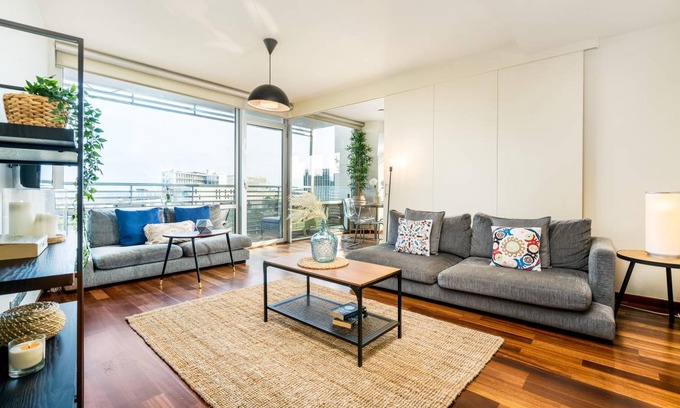 Sant Adria de Besos Apartment | 100 m² Apartment ∙ 2 bedrooms ∙ 4 guests