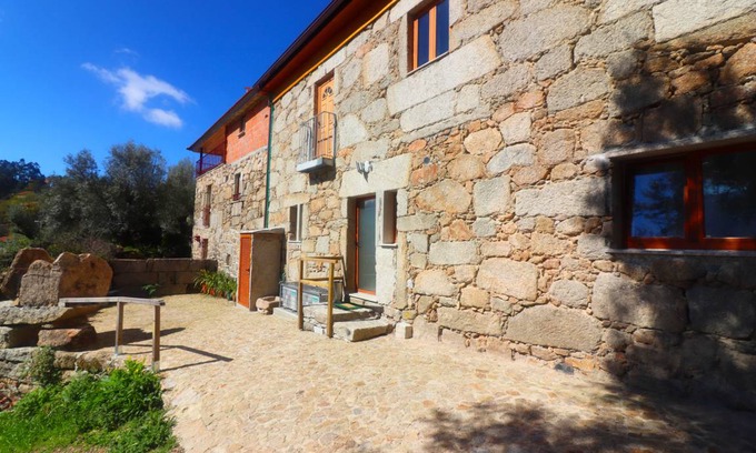 Terras de Bouro House | 100 m² Farmhouse ∙ 2 bedrooms ∙ 5 guests