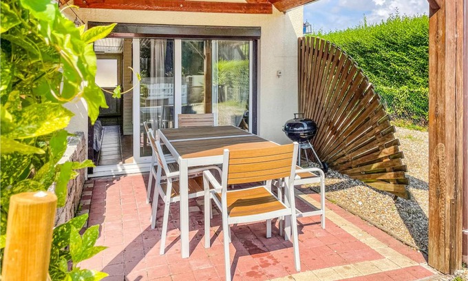 Criquetot-lʼEsneval House | 100 m² House ∙ 2 bedrooms ∙ 5 guests