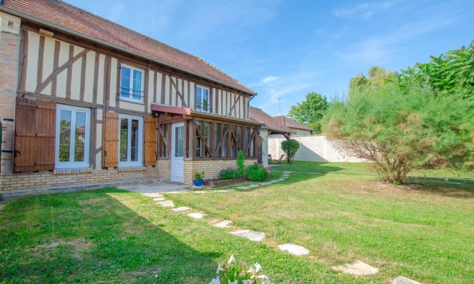 Le Chene House | 100 m² Gîte ∙ 3 bedrooms ∙ 6 guests