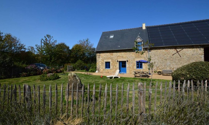 Trans-la-Foret House | 100 m² Gîte ∙ 2 bedrooms ∙ 6 guests