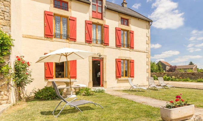 Eringes House | 100 m² House ∙ 2 bedrooms ∙ 7 guests