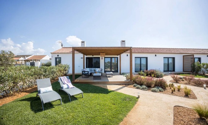 Bemparece House | 100 m² House ∙ 2 bedrooms ∙ 4 guests